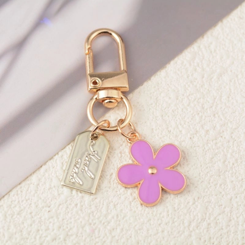 Cute Minimalist Flower Metal Unisex Bag Pendant Keychain