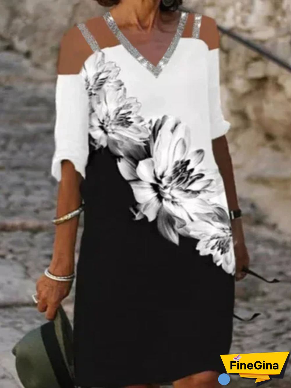 Casual Half Sleeve V Neck Plus Size Printed Dress