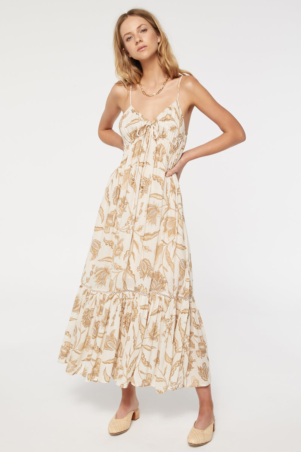 Amyris Kesara Maxi Dress - Pearl Floral