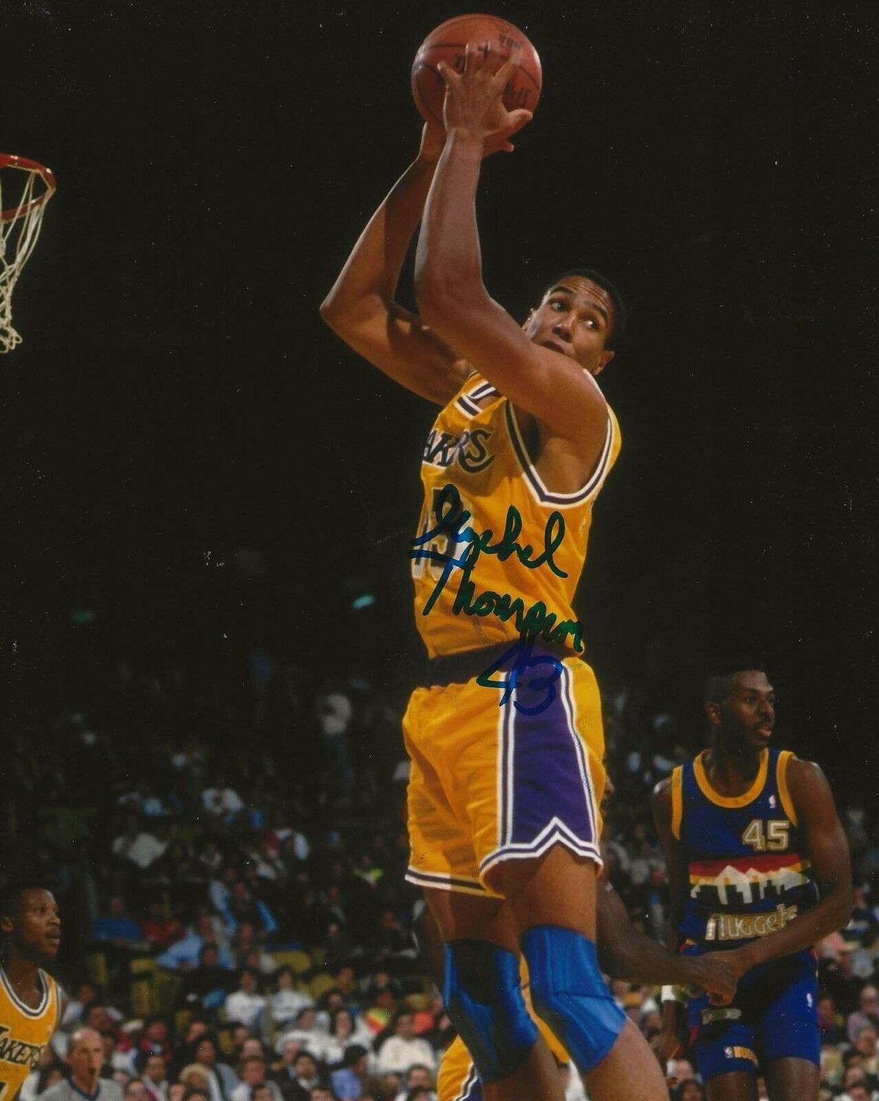 Mychal Thompson signed LA Los Angeles Lakers 8x10 Photo Poster painting autographed Showtime 4