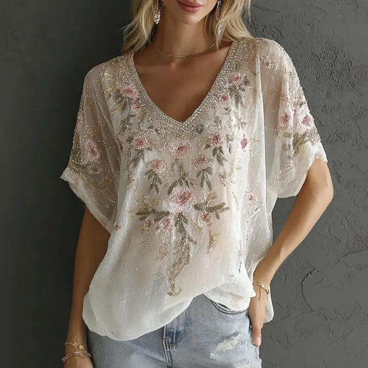 Women's Floral And Leaf Embroidered Rhinestone Casual T-shirt