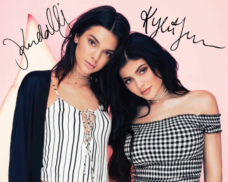 Kendall & Kylie Jenner Autograph Signed Photo Poster painting Print