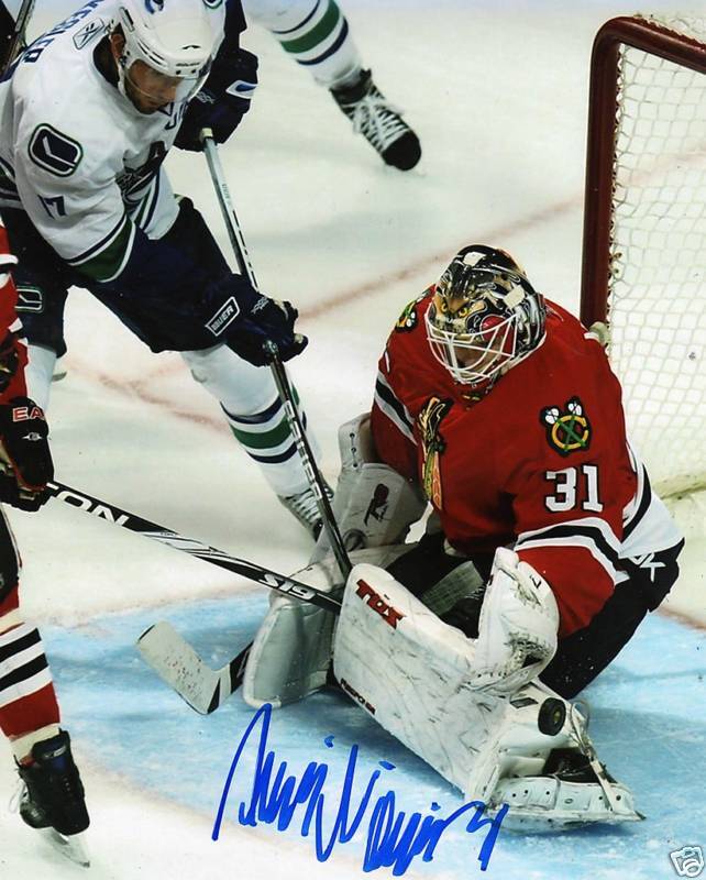 ANTTI NIEMI CHICAGO BLACKHAWKS SIGNED 8X10 PICTURE