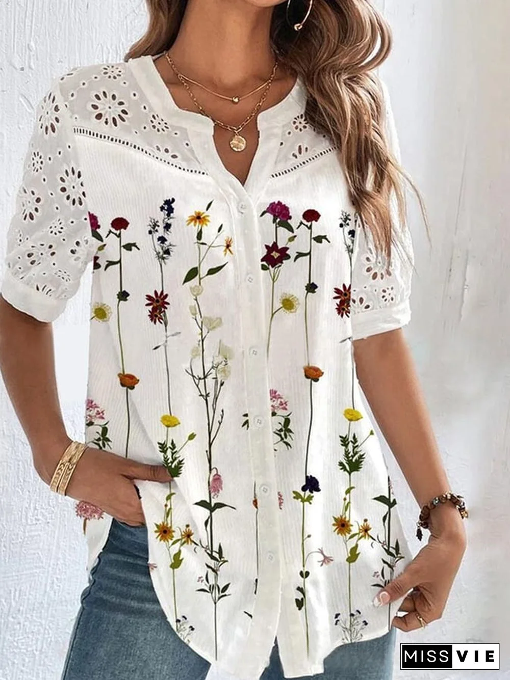 Lace Cut Out Fashionable Breasted Lapel Short Sleeved Shirt
