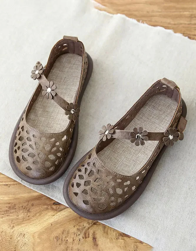 Wide Toe Sloping Buckle Flat Sandals
