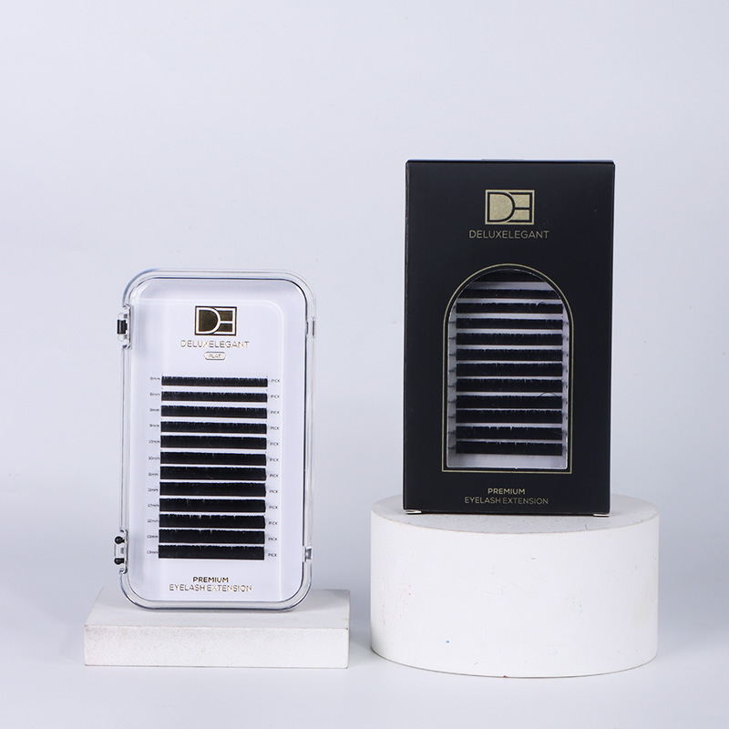 DE&reg; Flat Eyelash Extensions &ndash; 12 Rows Mixed Size