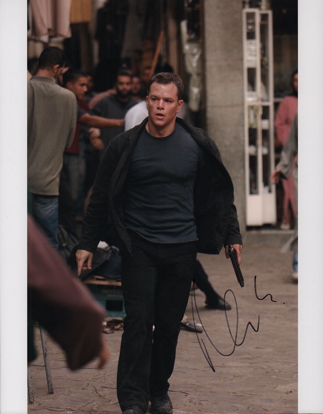 Matt Damon (The Bourne Identity) signed 11x14 Photo Poster painting