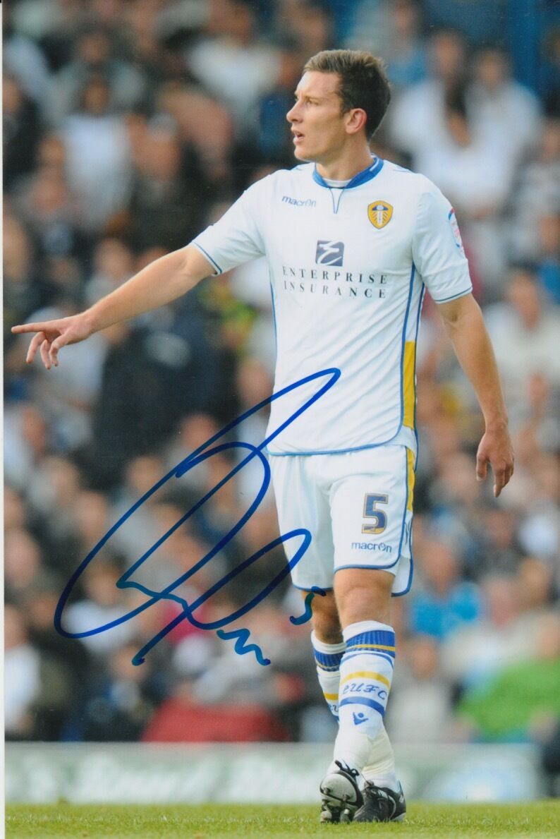 LEEDS UNITED HAND SIGNED JASON PEARCE 6X4 Photo Poster painting 1.