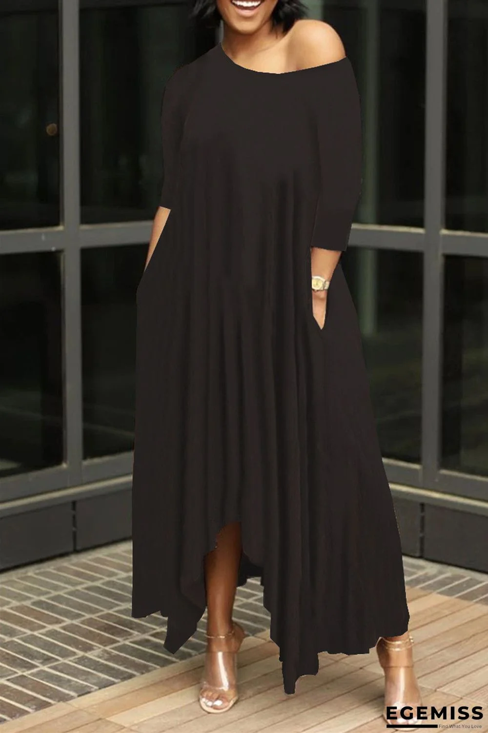 Black Fashion Solid Asymmetrical Oblique Collar Long Dresses | EGEMISS