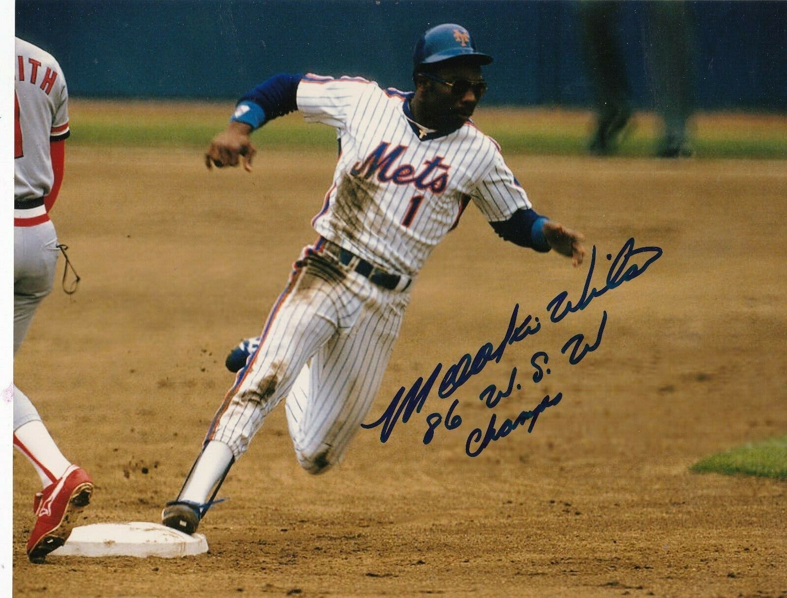 MOOKIE WILSON NEW YORK METS 86 WS CHAMPS ACTION SIGNED 8x10