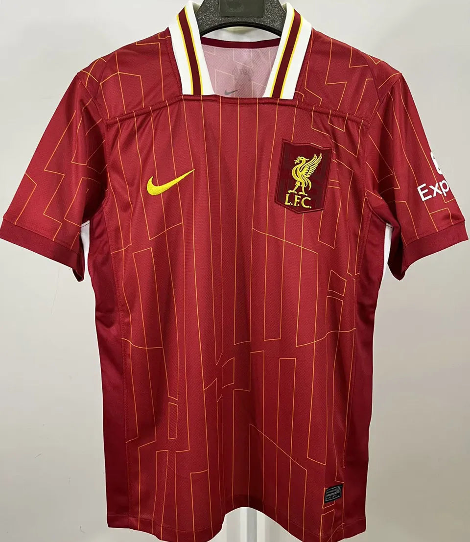 Liverpool maillot foot 2024 2025 Maillot De Fou, site maillot de foot pas cher