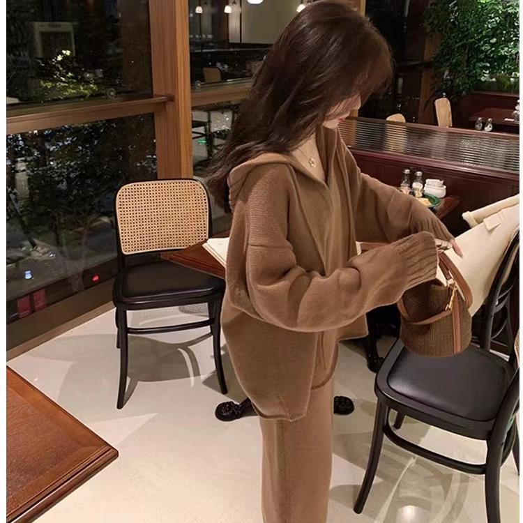 Aiertu brown puffer jacket outfit Autumn Cold Style High-Grade Knitwear Sweater Suit Skirt Royal Sister Dress Two-Piece Set aiertu