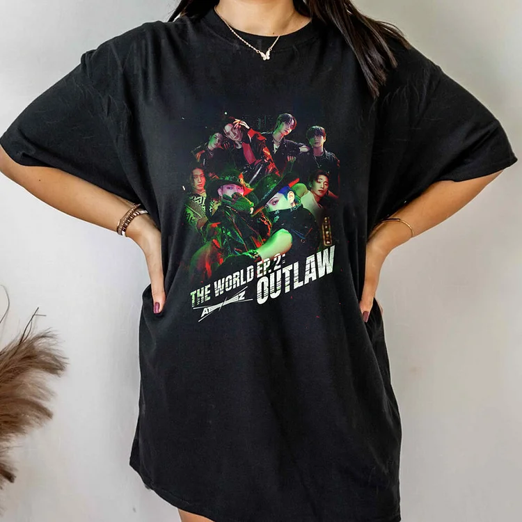 ATEEZ THE WORLD EP.2 : OUTLAW Preview Poster T-shirt