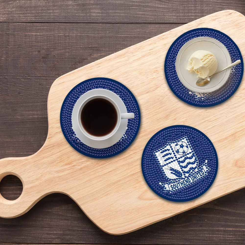 6Pcs Wooden Southend United Football Club Rhinestone Dot Coasters for Party Decor 