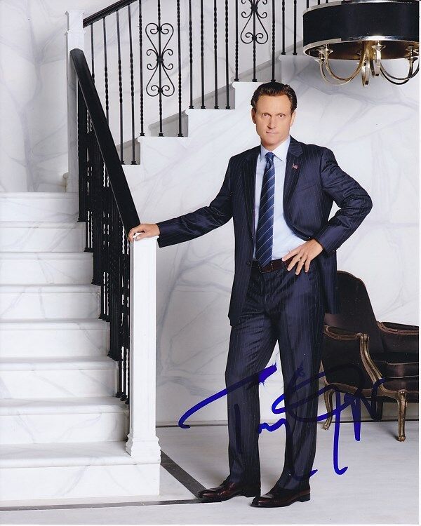 TONY GOLDWYN signed autographed SCANDAL PRESIDENT FITZGERALD GRANT Photo Poster painting