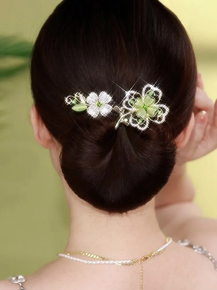 Green Four-leaf Clover Hair Clip KERENTILA