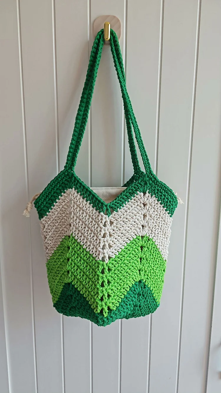 Lulusnow Handmade Green Classic Striped Patterns Beach Summer Bag Crochet Shoulder Bag  St.Patrick Gift Minimalist Lifestyle
