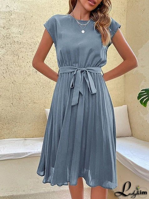 Vintage-inspired and cool Dress