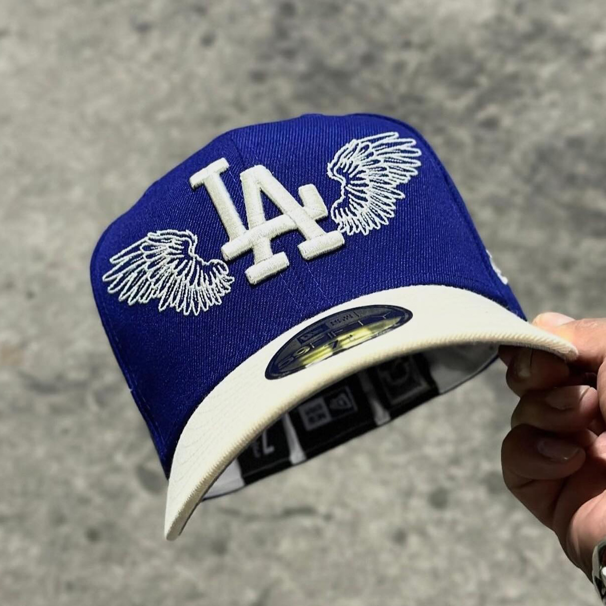 NEW ERA LA DOGGERS TEAM WI EMBROIDERED CASUAL BASEBALL CAP