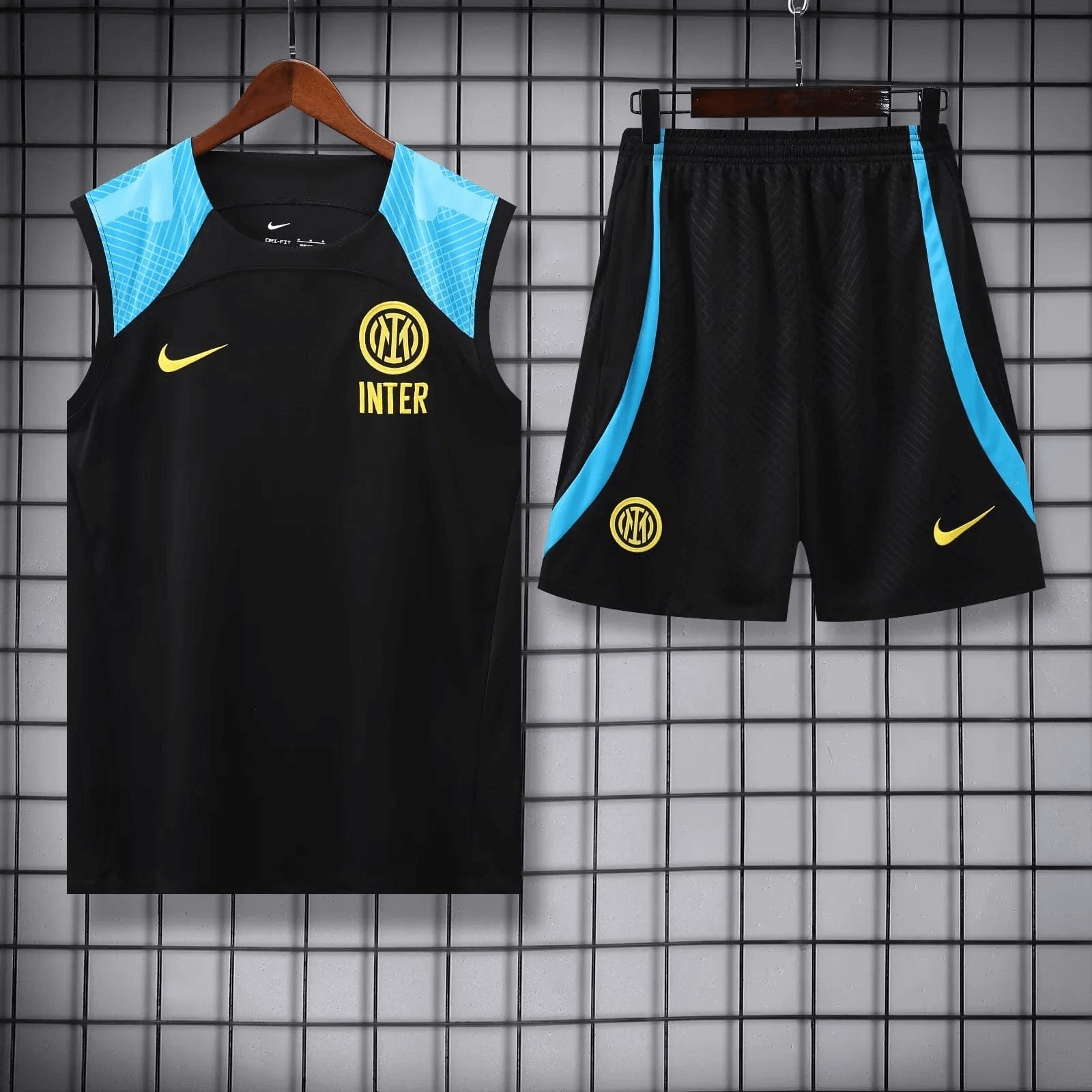 2023/2024 Internazionale Milan pre-match training Black Jersey+Shorts 1:1 Thai Quality mysite