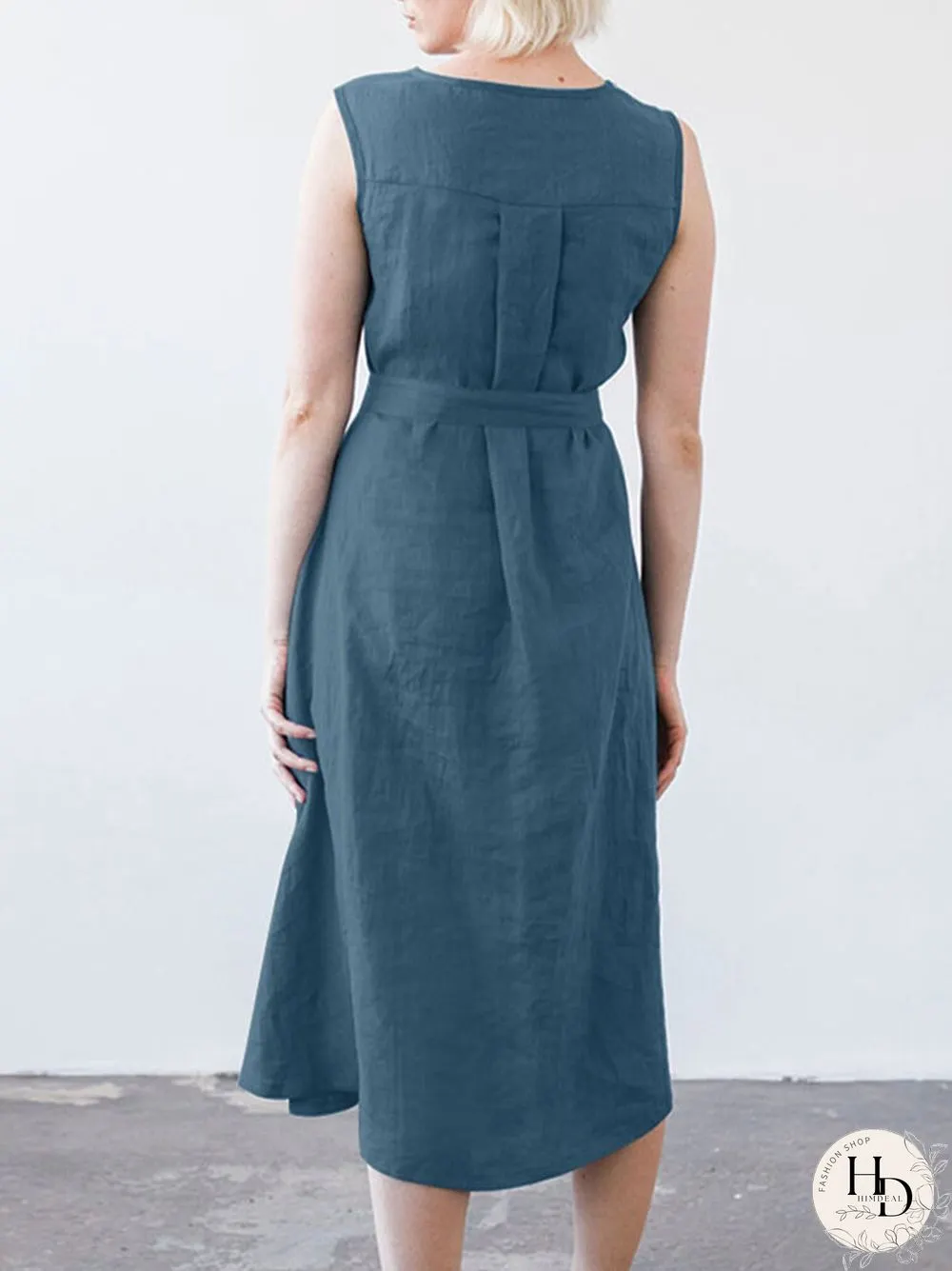 Solid Sleeveless Pocket Crew Neck Dress with Belt