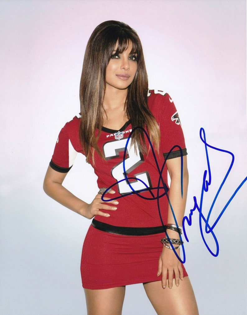 Priyanka chopra signed autographed 11x14 nfl atlanta falcons Photo Poster painting