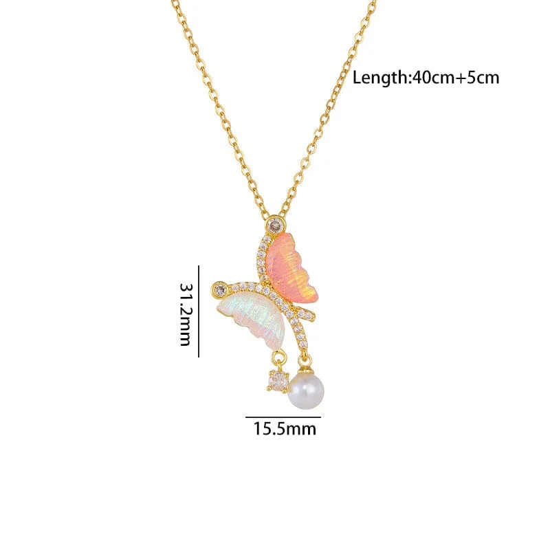 Gradient Butterfly Pearl Necklace