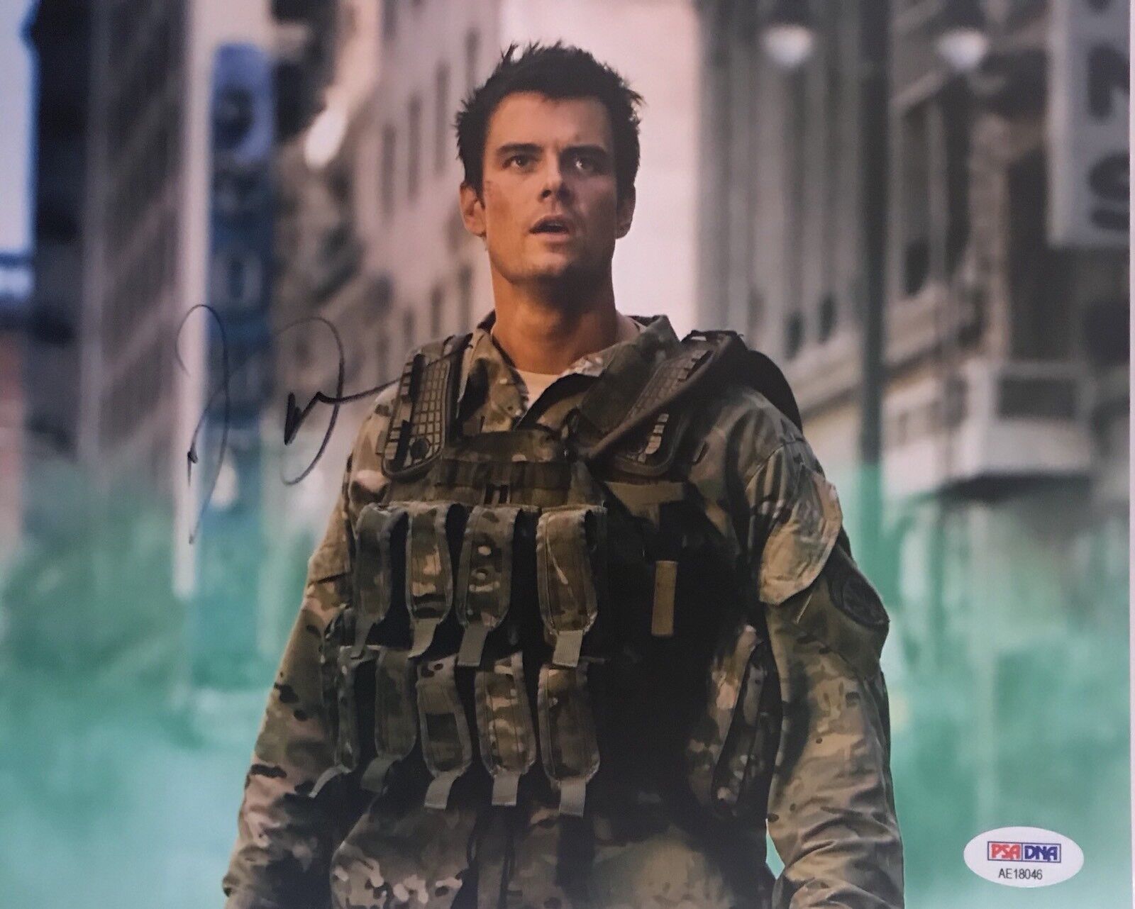 Josh Duhamel Signed Autographed Safe Haven 8x10 Photo Poster painting Transformers Psa/Dna