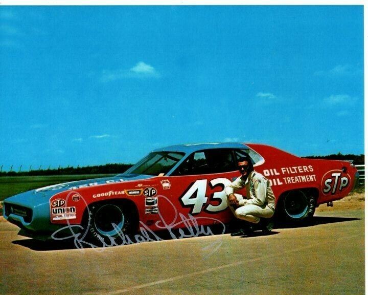 RICHARD PETTY Signed Autographed NASCAR Photo Poster painting