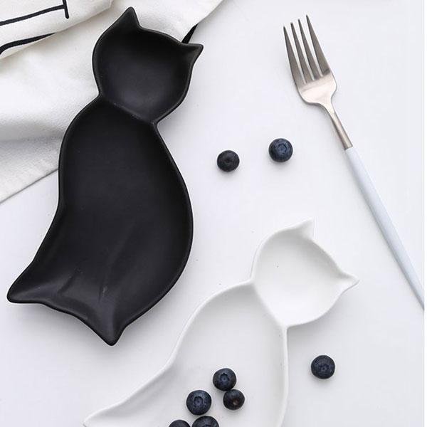 Cat Silhouette Plate Various Color)