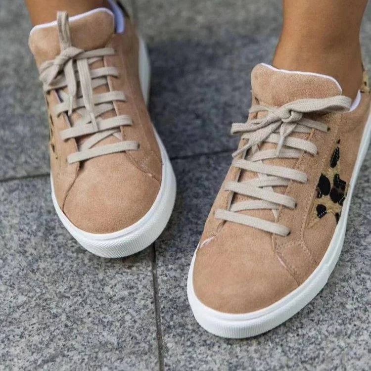 Sequins & Suede Star Design Casual Lace-up Distressed Sneakers