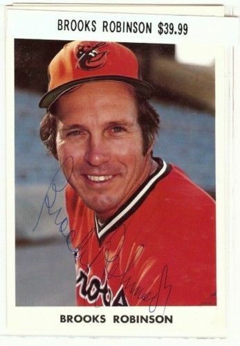 Brooks Robinson Signed Team Issue Postcard/Photo Poster painting Auto Away