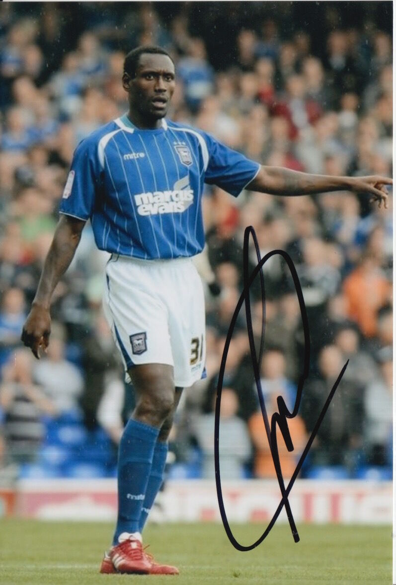 IPSWICH TOWN HAND SIGNED IBRAHIMA SONKO 6X4 Photo Poster painting.