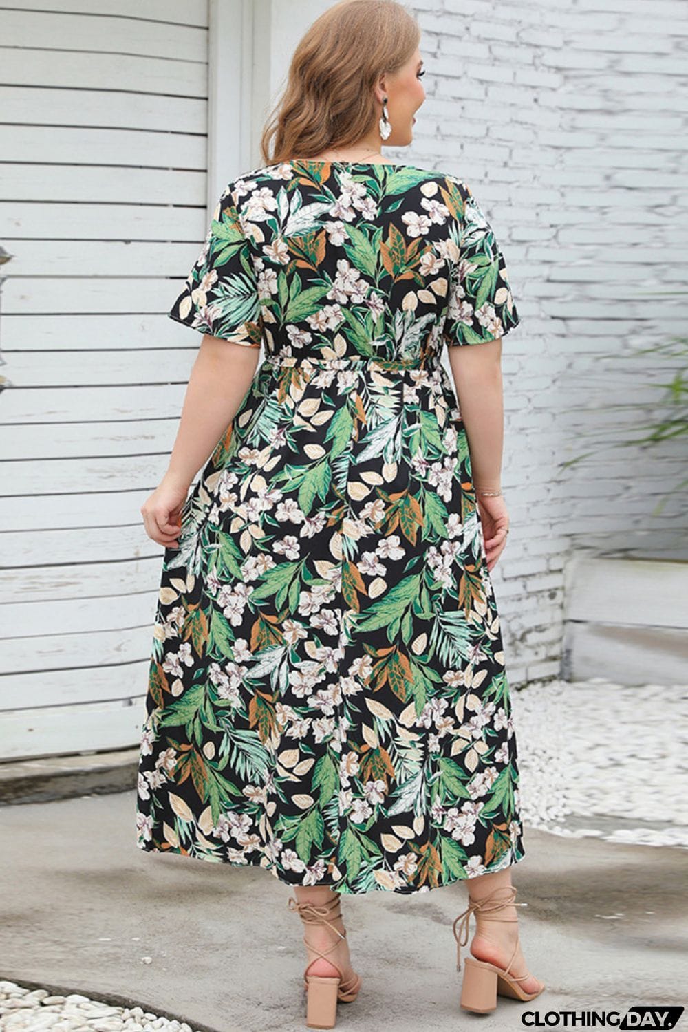 Plus Size Floral Short Sleeve Round Neck Dress