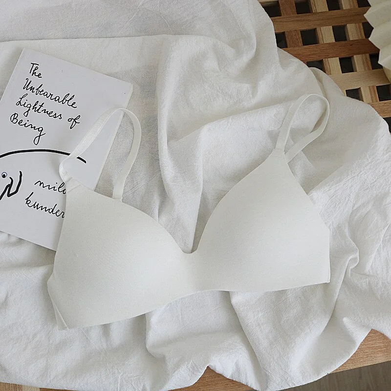 Wriufred Nude cotton no steel ring simple women's underwear soft and comfortable seamless bra natural gathering thin lingerie
