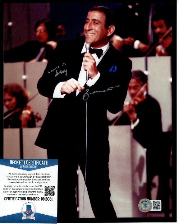 TONY BENNETT signed 8x10 Photo Poster painting Beckett BAS