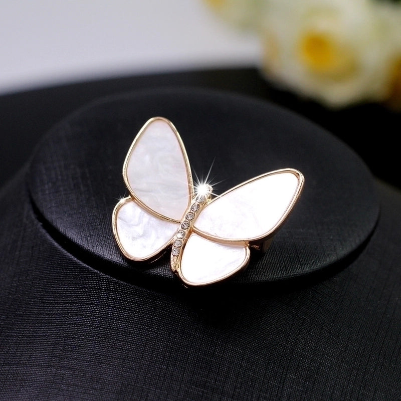 Elegant Glam Pin Geometric Alloy Plating Inlay Artificial Pearls Rhinestones Shell Women’s Brooches