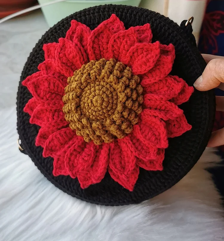 Lulusnow Handmade Black Pink 3D Sunflower Bag Crochet HandBag[Gift:1PC Pearl Bag Strap]-Multiple colors to choose