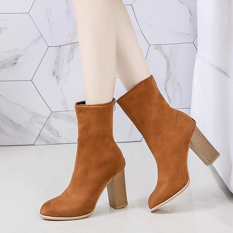 Yyvonne Size 2024 Autumn And Winter New Women's Boots High Heels, Coarse Heels, Frosted Medium-Sized Fashion Boots, Fashionable Women's Shoes
