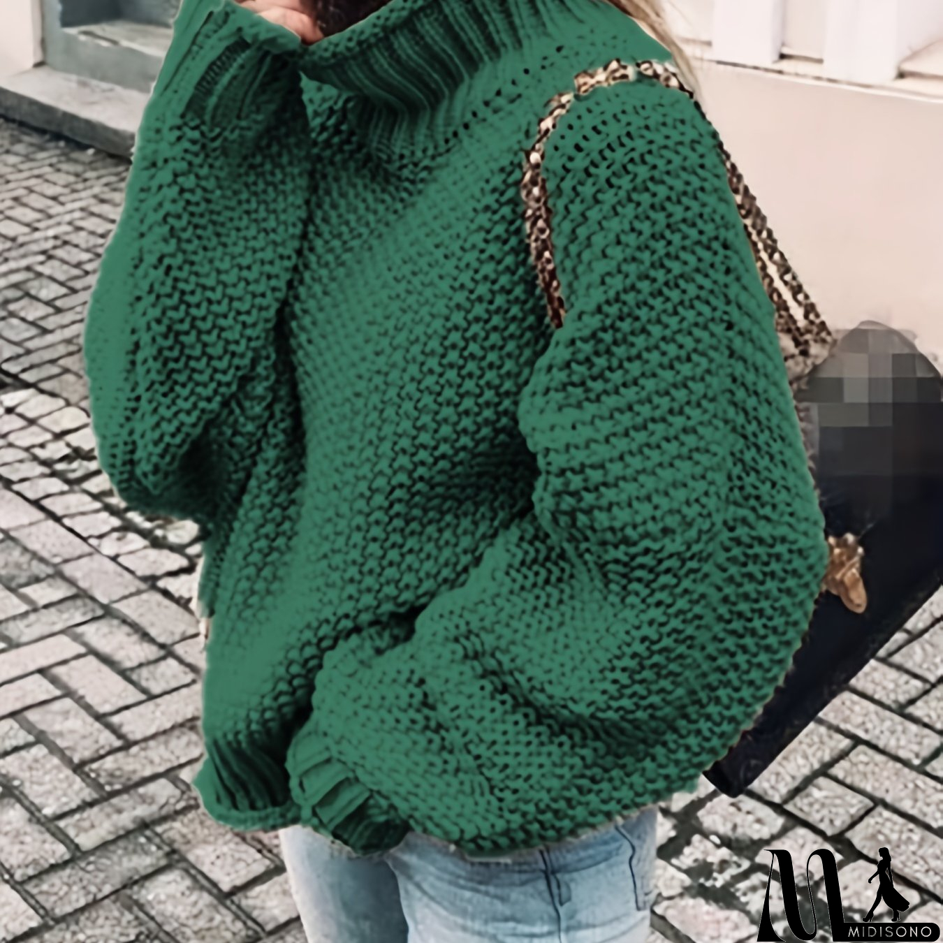 MidiSono - Fashionable and Effortless Sweater