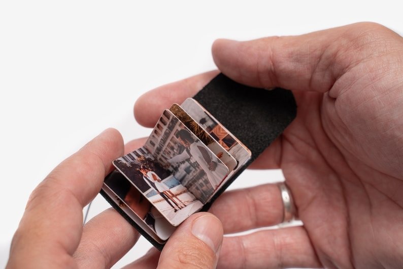 Personalized Leather Photo Keychain - Couples Gift for Boyfriend, Anniversary Gifts Couples, Mothers day gift from daughter