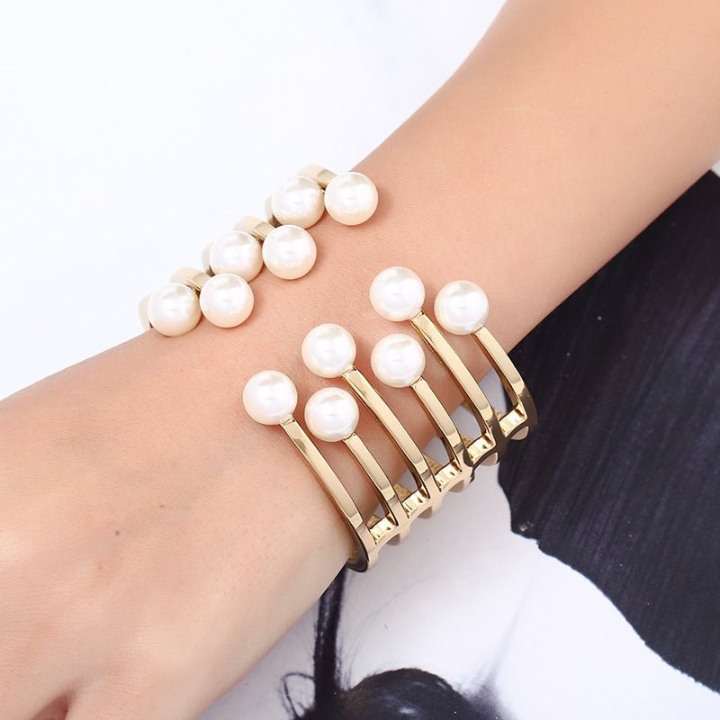 Six-layer pearl bracelet | Trend Pearl | With winter