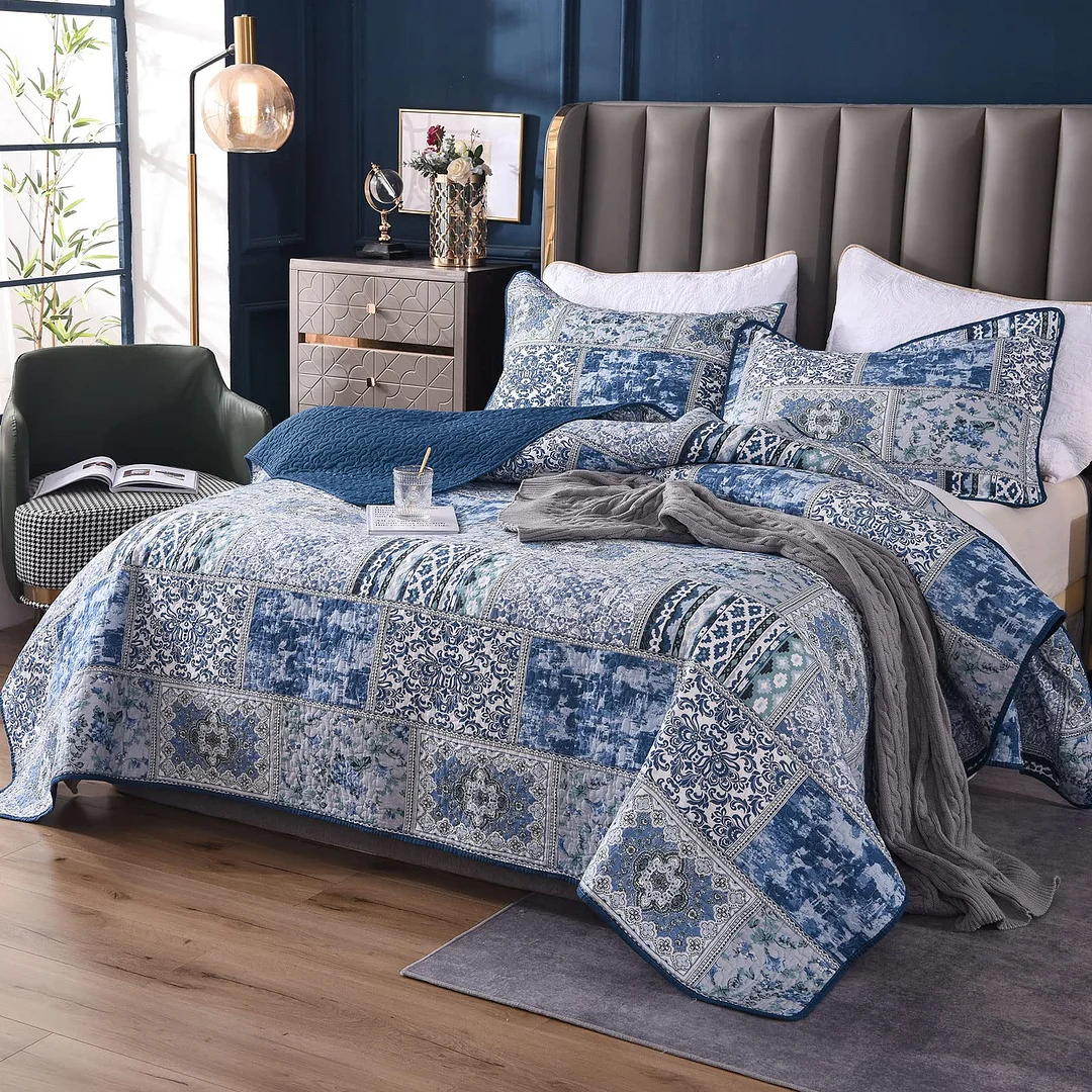 Qucover King Size Quilt Soft Cotton 3-Piece Blue Floral Patchwork Coverlet Quilt Bedding Set, Bohemian Bedspreads Bedding Set with 2 Pillow Shams, King 98x106 Inch