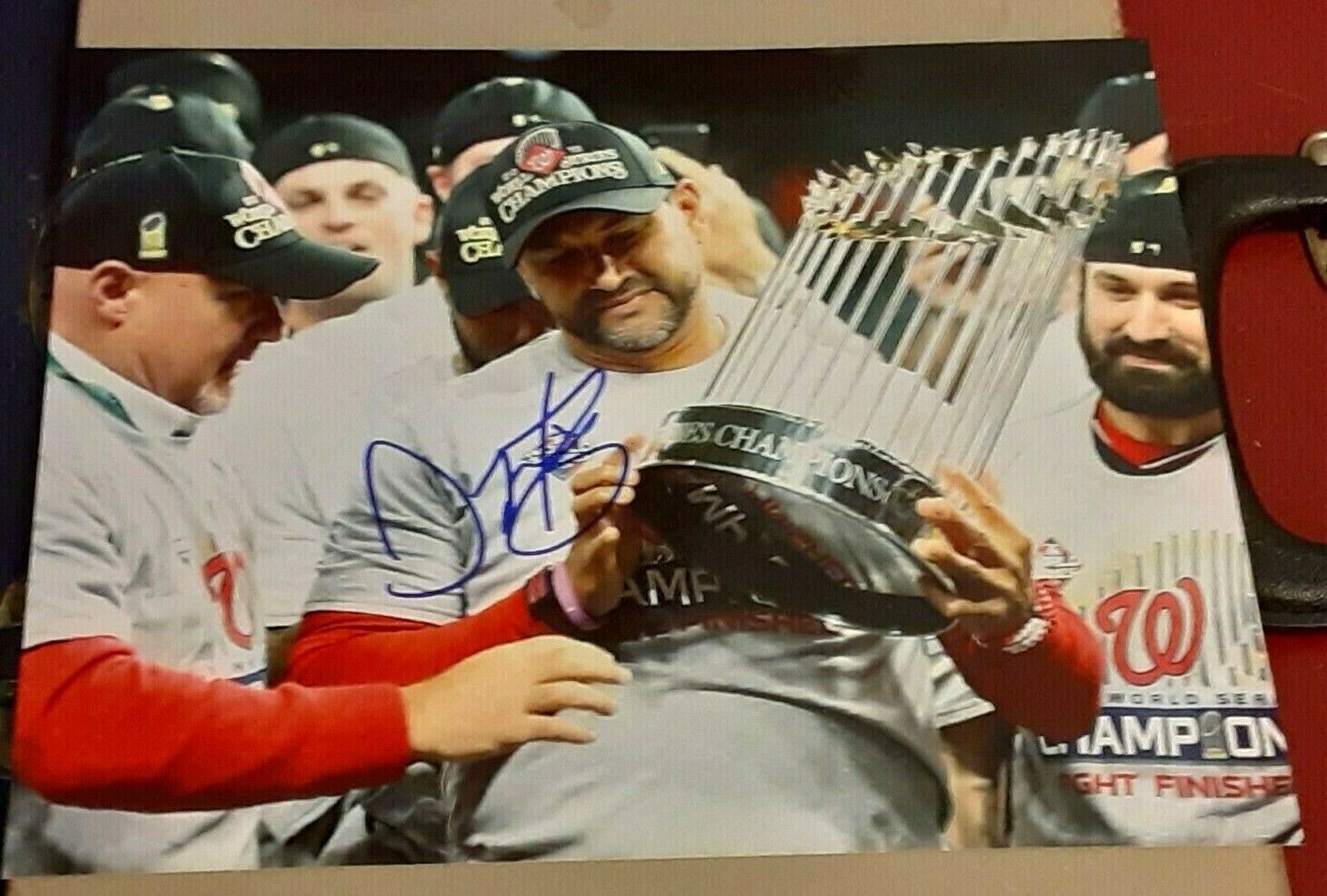 Dave Martinez Washington Nationals SIGNED AUTOGRAPHED World Series 8X10 Photo Poster painting