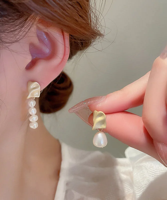 Chic White Copper Asymmetric Pearl Tassel Drop Earrings