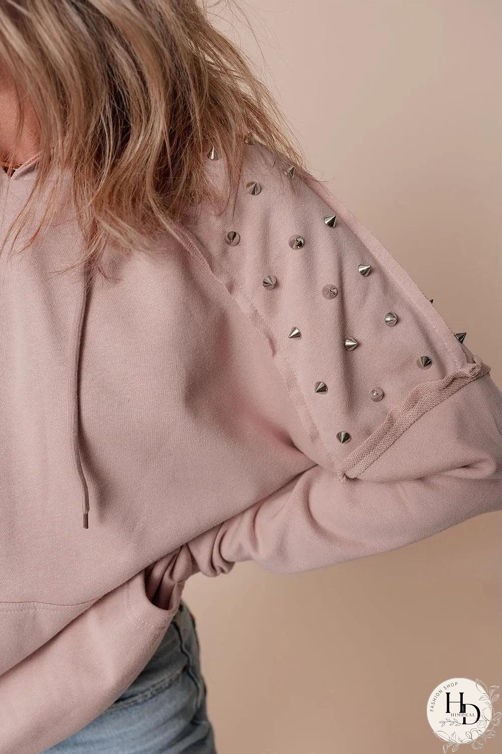 Fushia Solid Color Rivet Stud Raglan Sleeve Hoodie with Pocket