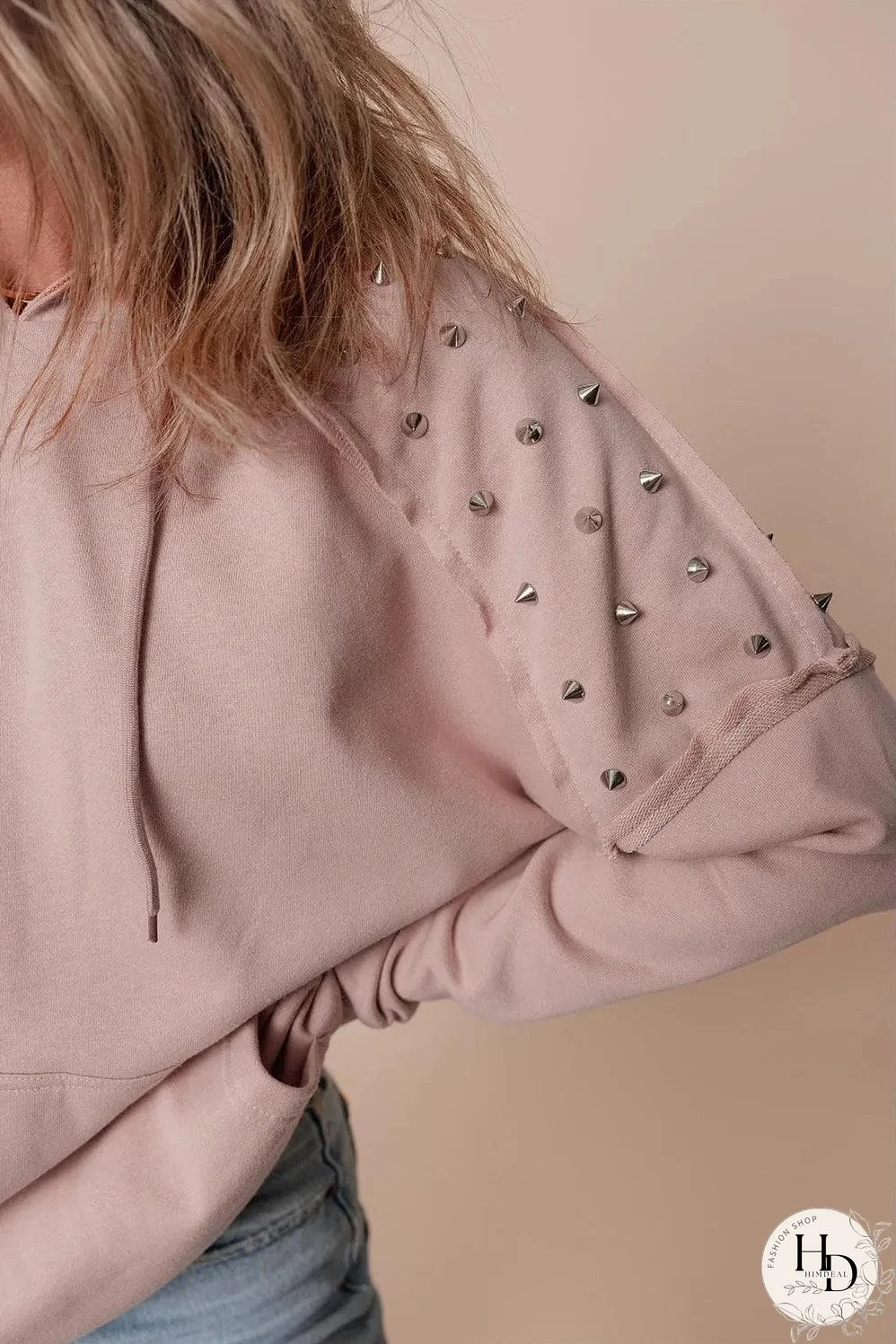 Fushia Solid Color Rivet Stud Raglan Sleeve Hoodie with Pocket