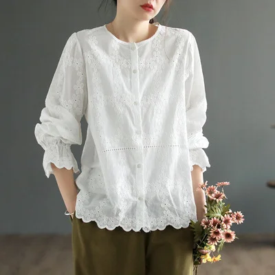 Simple Embroidery Round Neck Long Sleeve Shirt - yankia