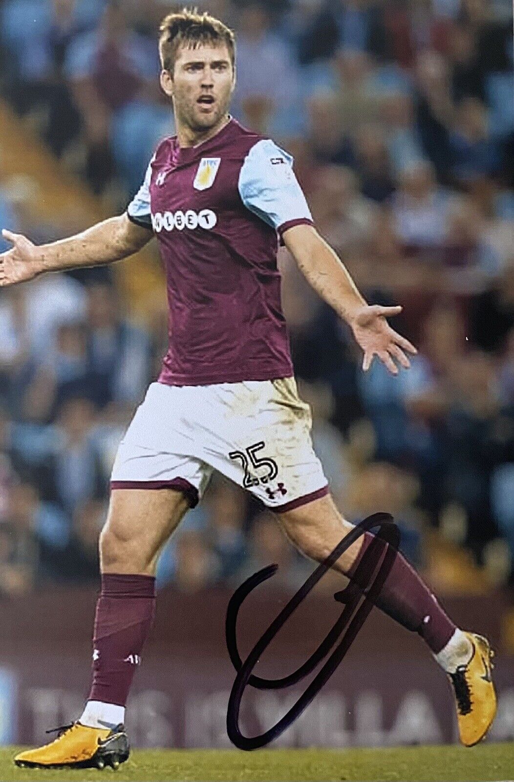 Gary Gardner Genuine Hand Signed Aston Villa 6X4 Photo Poster painting