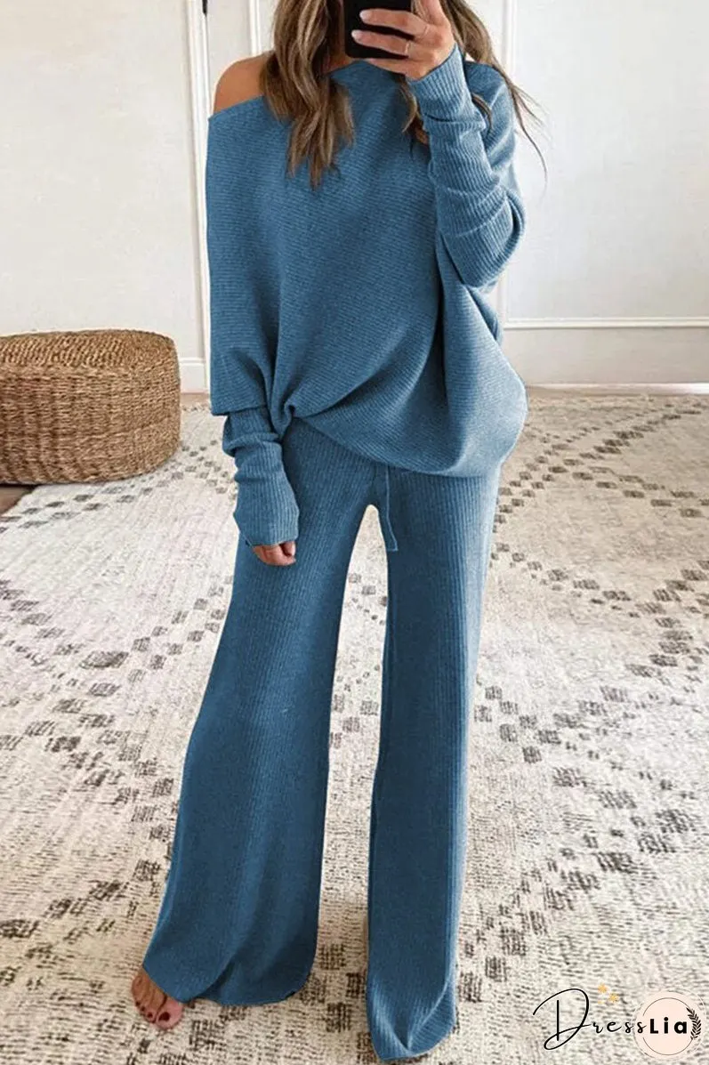 Chic and Relaxed winter garment